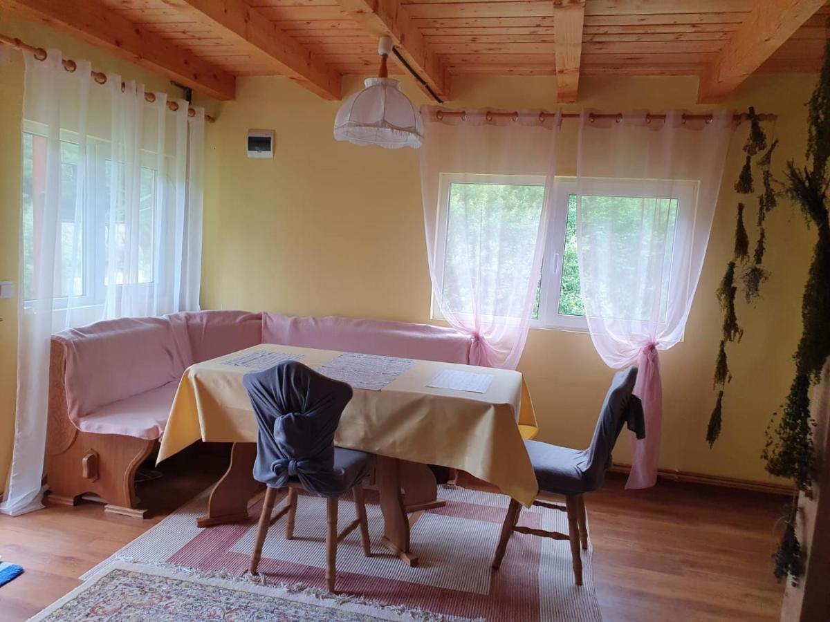 Casa Dor De Ea Villa Dâmbovicioara Bagian luar foto