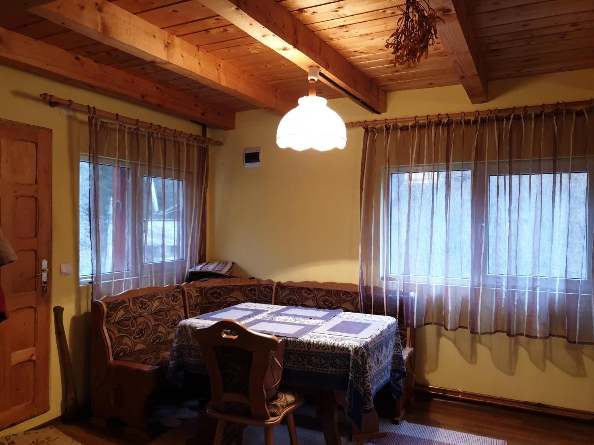 Casa Dor De Ea Villa Dâmbovicioara Bagian luar foto